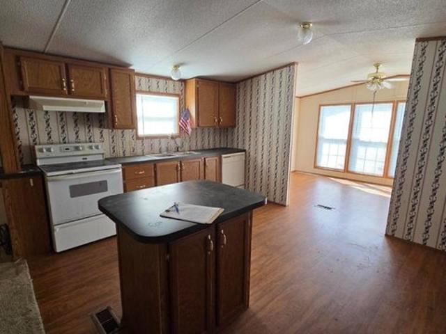 House for sale in Dupo, Illinois