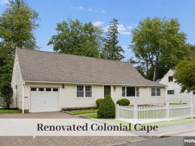 House for sale in Waldwick, New Jersey