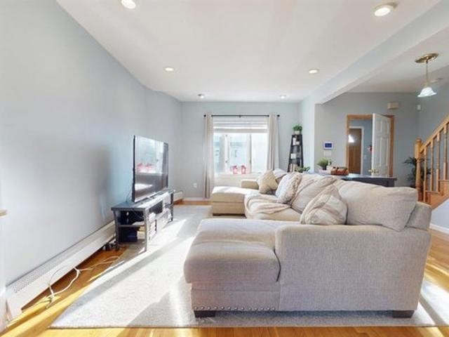 House for sale in Hillside, New Jersey