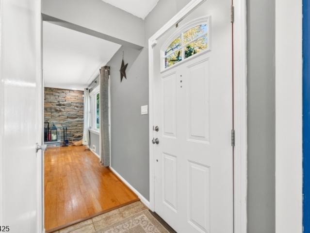 House for sale in Middlesex, New Jersey