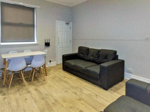 House for rent in Hyde Park, West Yorkshire