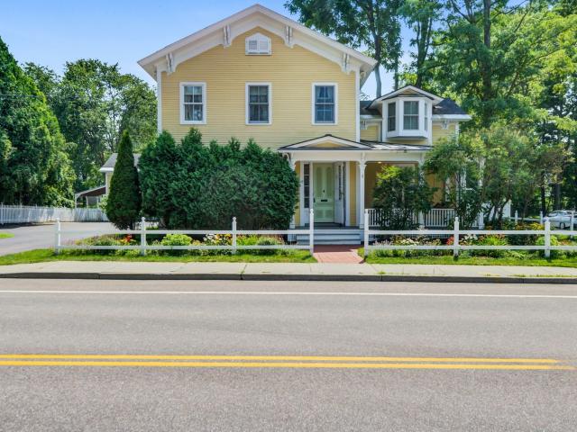 House for sale in Essex Junction, Vermont