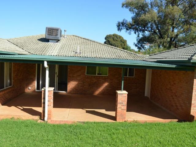 House for rent in Young