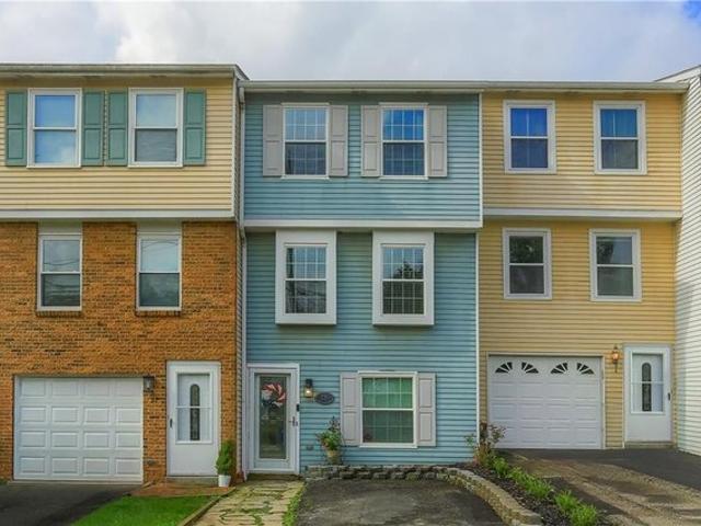 Townhouse for sale in Champion, Pennsylvania