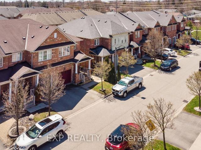 Townhouse for sale in Woburn, Ontario
