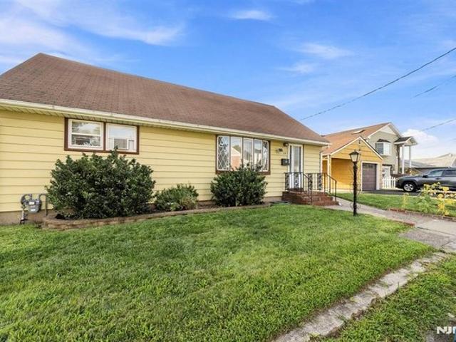House for sale in Saddle Brook, New Jersey