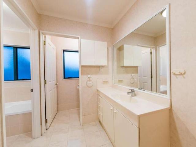 House for rent in Howick, Oroua County