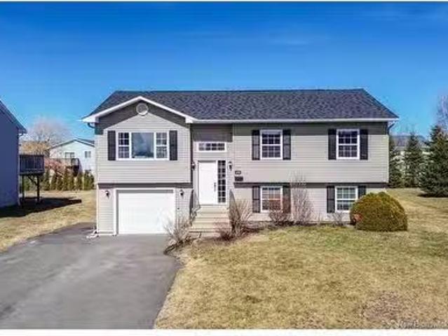 House for sale in Oromocto, New Brunswick