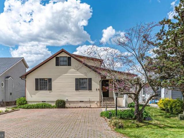 House for sale in Berlin, Maryland
