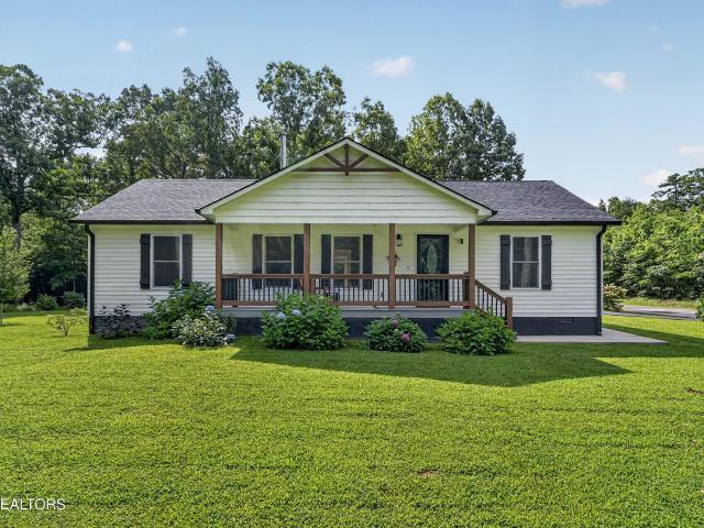 House for sale in Monterey, East Tennessee