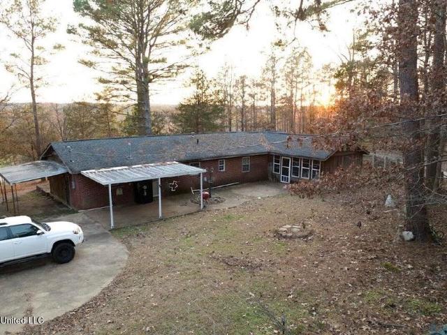 House for sale in Potts Camp, Mississippi