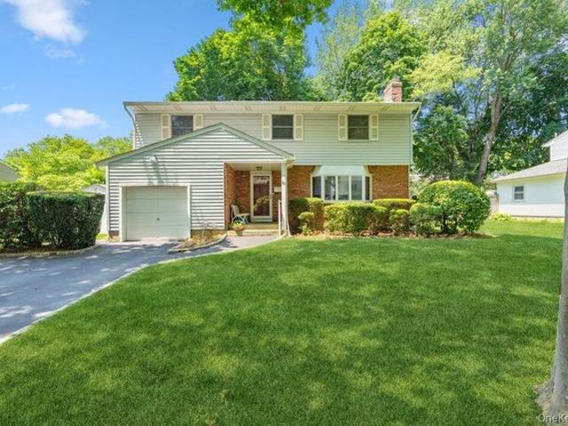 House for sale in Huntington, New York