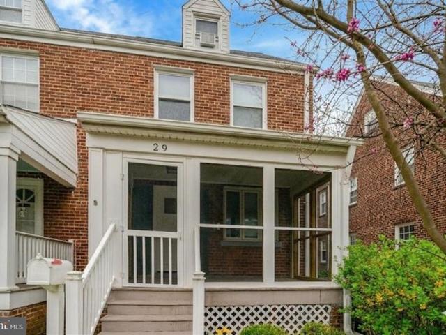 Townhouse for sale in Virginia
