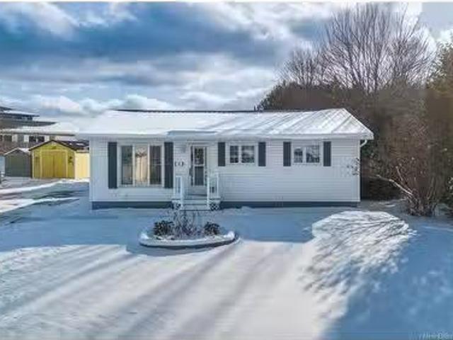 House for sale in Oromocto, New Brunswick