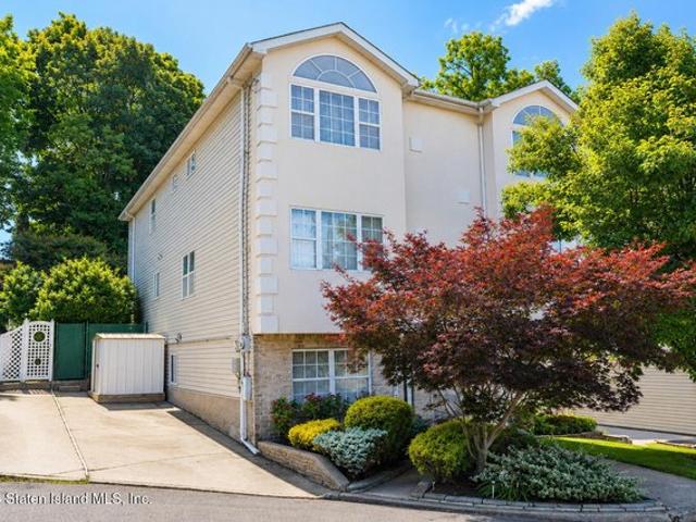 House for sale in Arverne, New York