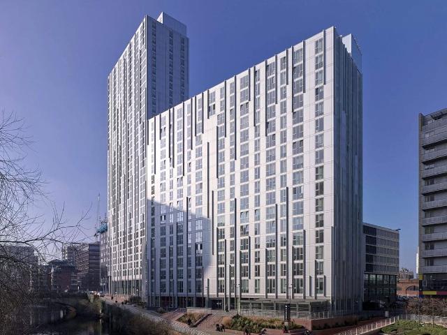 Apartment for rent in City Centre, Salford