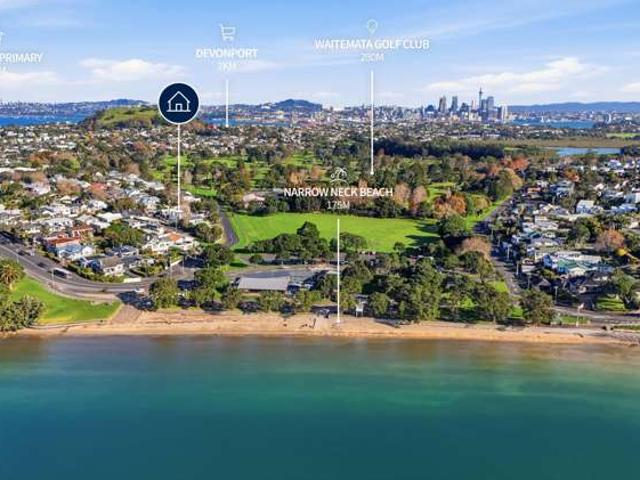 House for sale in Devonport