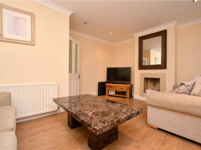 House for rent in Oakwood, West Yorkshire