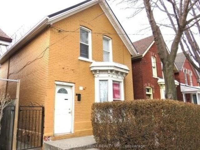 House for sale in Ancaster, Ontario