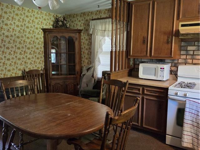 House for sale in Poland, Ohio
