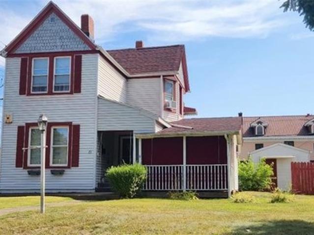 House for sale in Ellwood City, Pennsylvania
