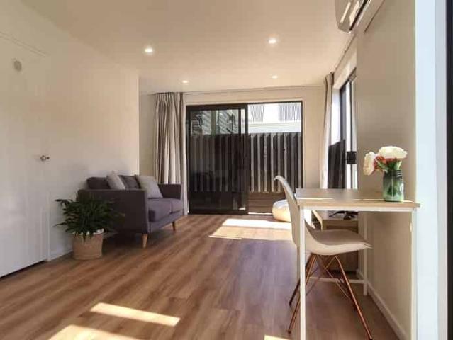 House for rent in Otakou