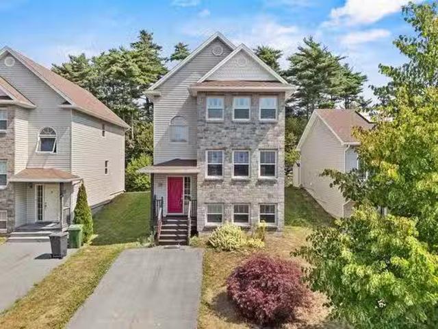 House for sale in Dartmouth, Nova Scotia