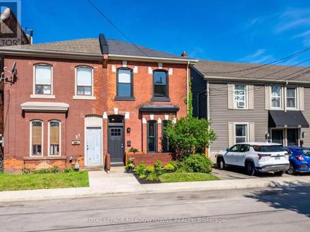House for sale in Ancaster, Ontario