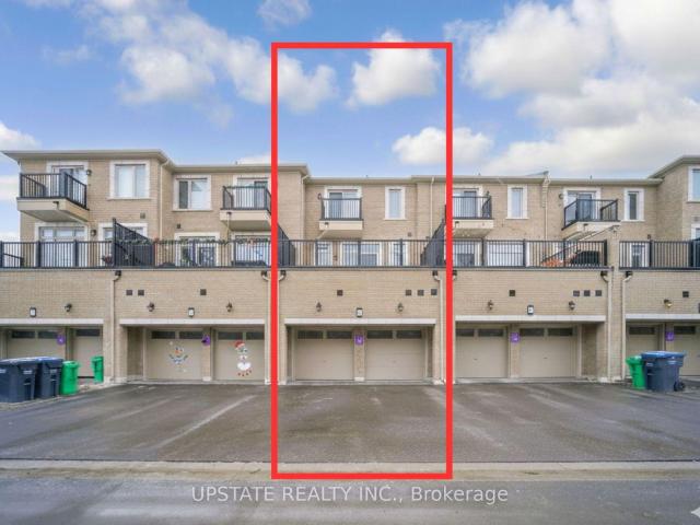 Townhouse for sale in Woburn, Ontario