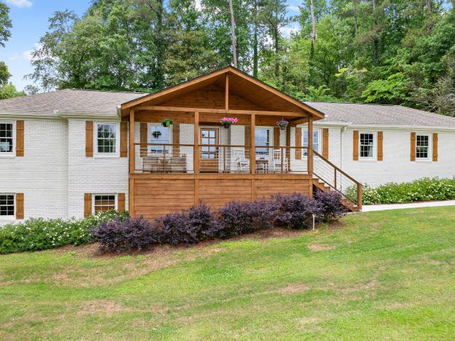House for sale in Newnan, Georgia