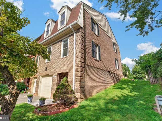 Townhouse for sale in Rockville, Maryland