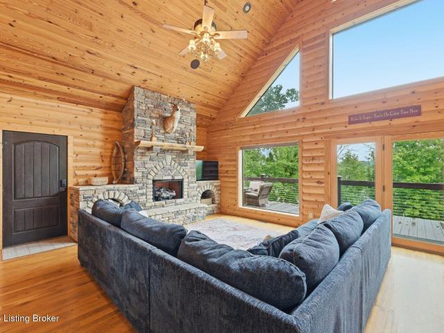 House for sale in Big Clifty, Kentucky