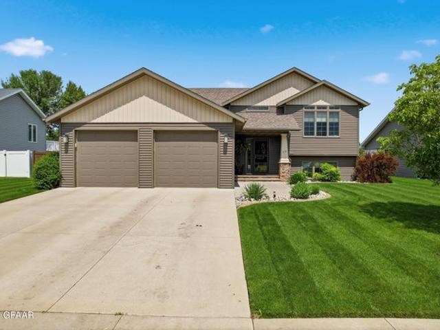 House for sale in East Grand Forks, Minnesota