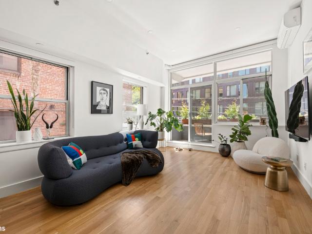 Condo for sale in Arverne, New York