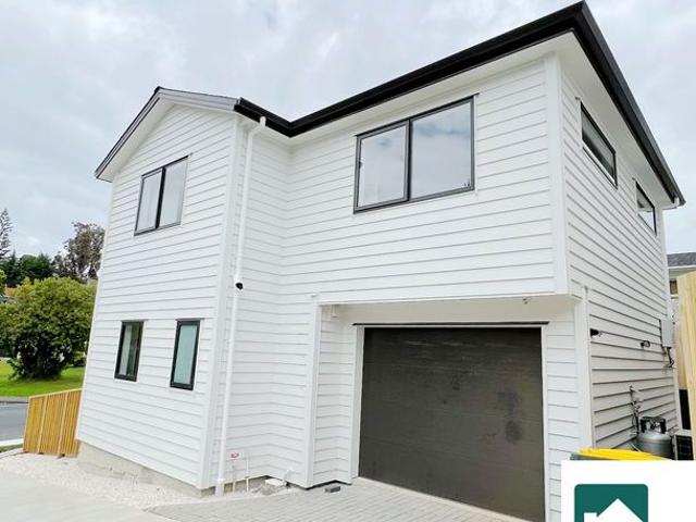 House for rent in Sunnynook, Oroua County