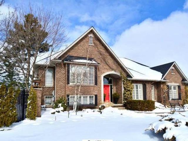 House for sale in Hamilton, Ontario