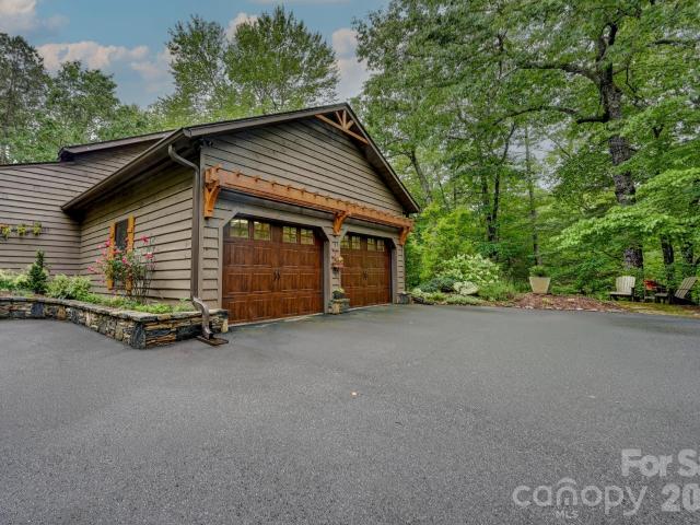 House for sale in East Flat Rock, North Carolina