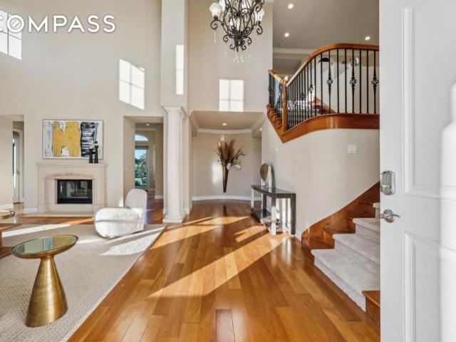 House for sale in San Mateo, California