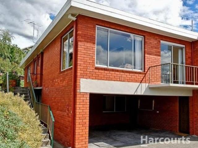 Apartment for rent in Sandy Bay, Hobart