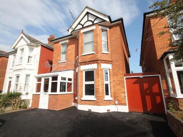 Apartment for rent in Talbot Village, Bournemouth