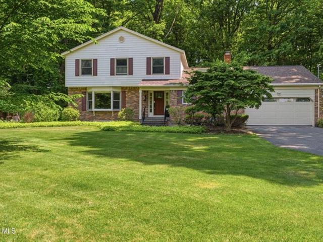 House for sale in Saratoga, New York