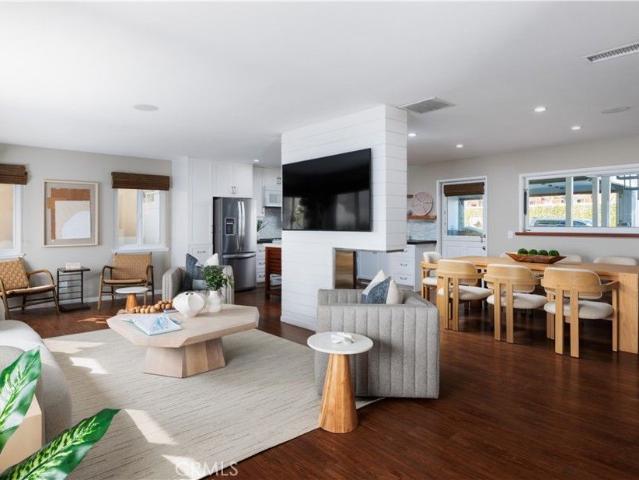 Apartment for sale in Surfside