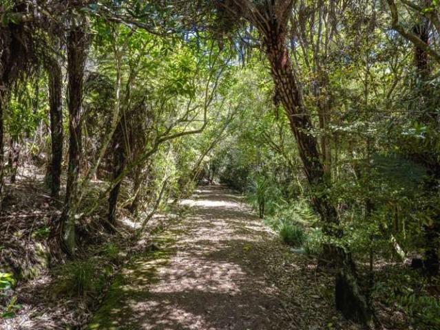 House for sale in Oneroa, Waiheke