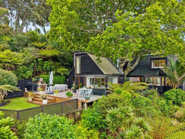 House for sale in Auckland, Oroua County