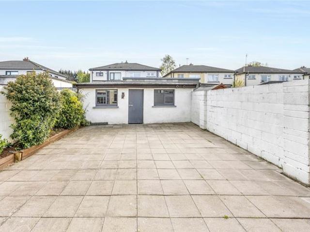 Detached House for sale in Bluebell, North Tipperary