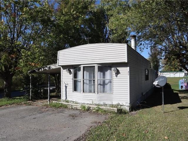 House for sale in Middlefield, Ohio