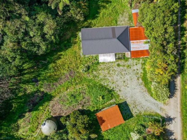 Property for sale in Barrytown, West Coast