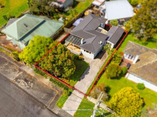 House for sale in Kelston, Whau