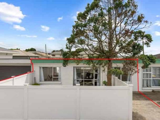 House for rent in Owhata, Oroua County