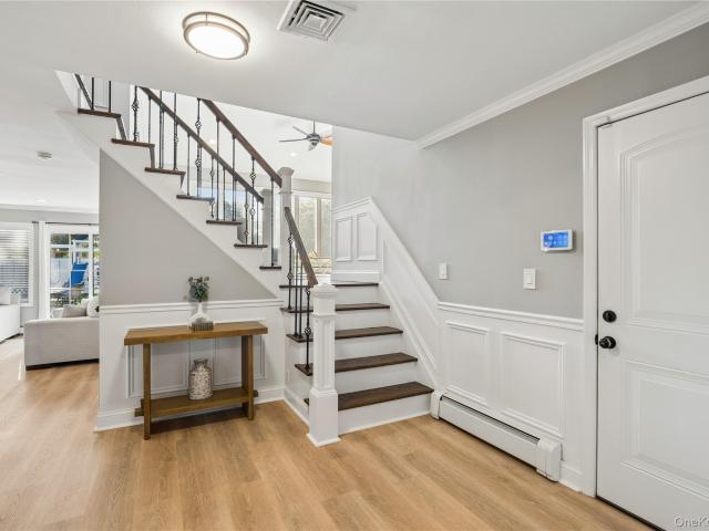 House for sale in Old Bethpage